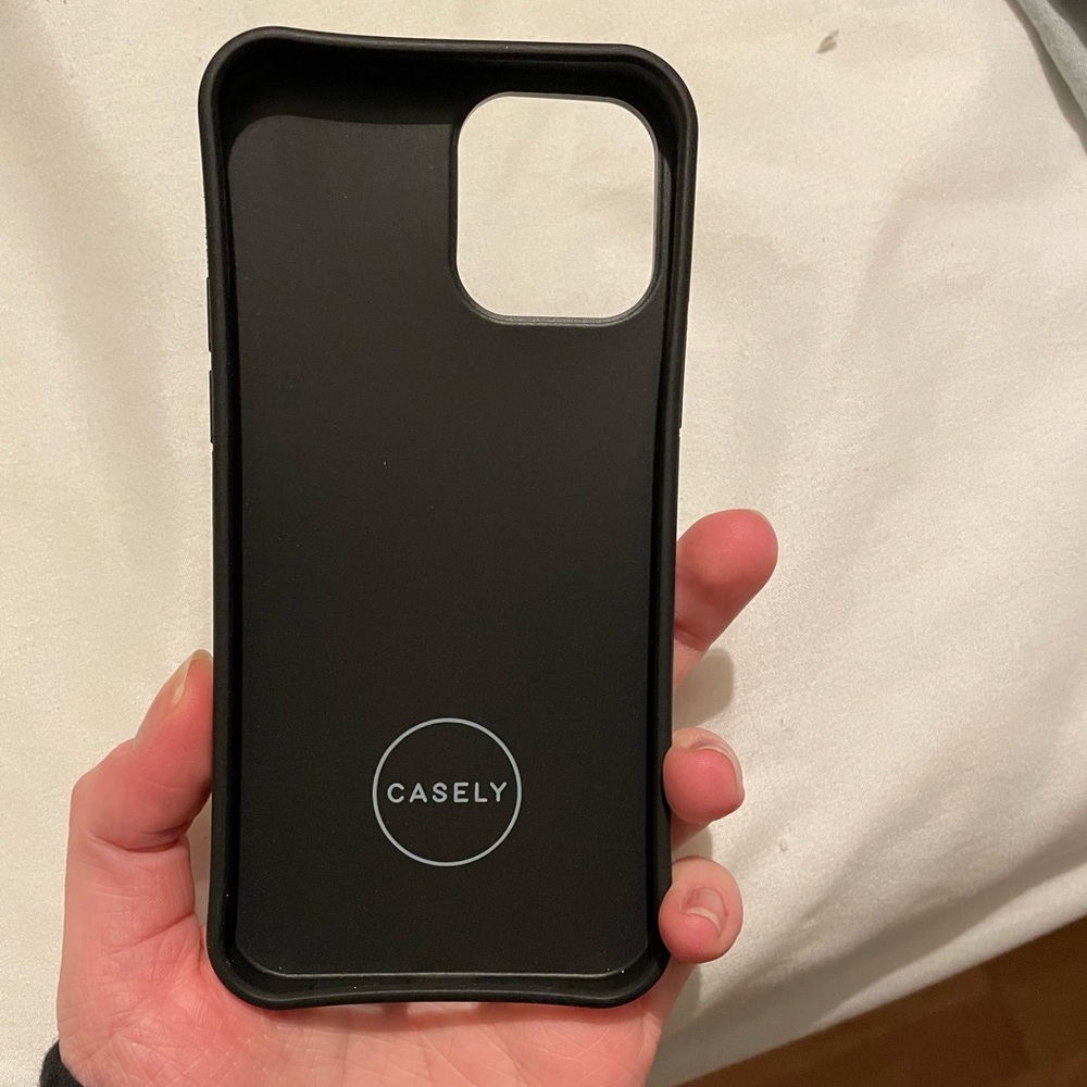 Casely Iphone 12 Case - image 3